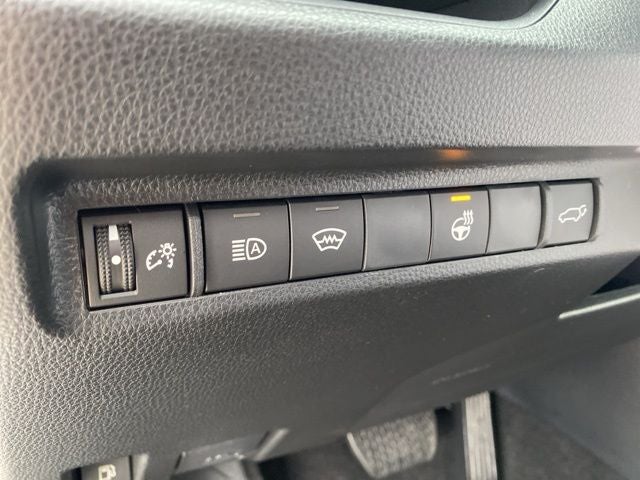 2025 Toyota RAV4 Plug-in Hybrid SE