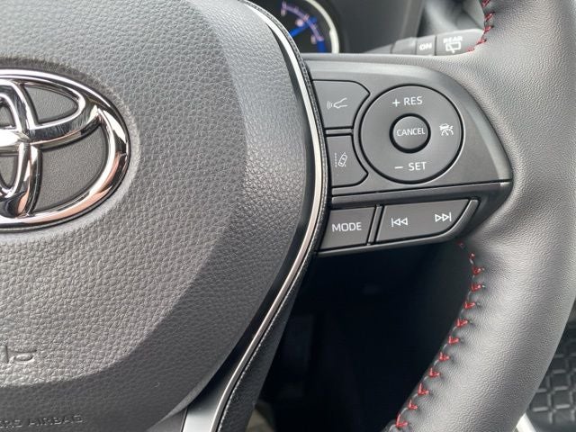 2025 Toyota RAV4 Plug-in Hybrid SE