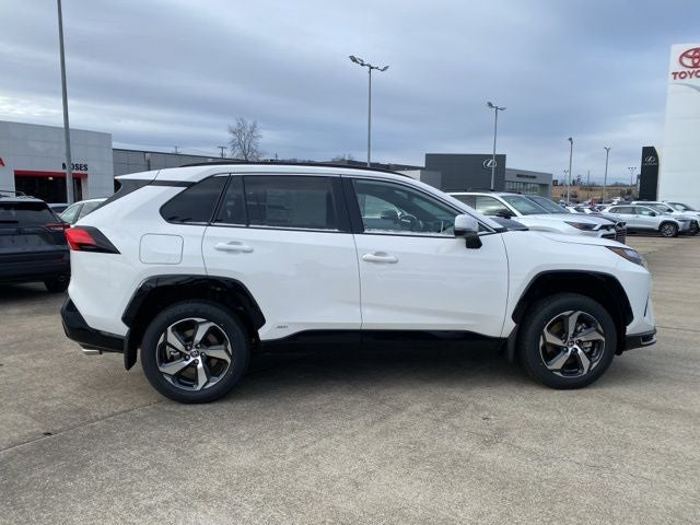 2025 Toyota RAV4 Plug-in Hybrid SE