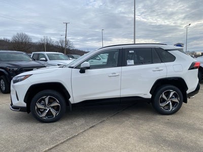 2025 Toyota RAV4 Plug-in Hybrid SE