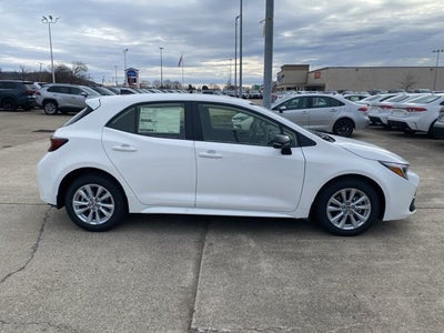 2026 Toyota Corolla Hatchback SE