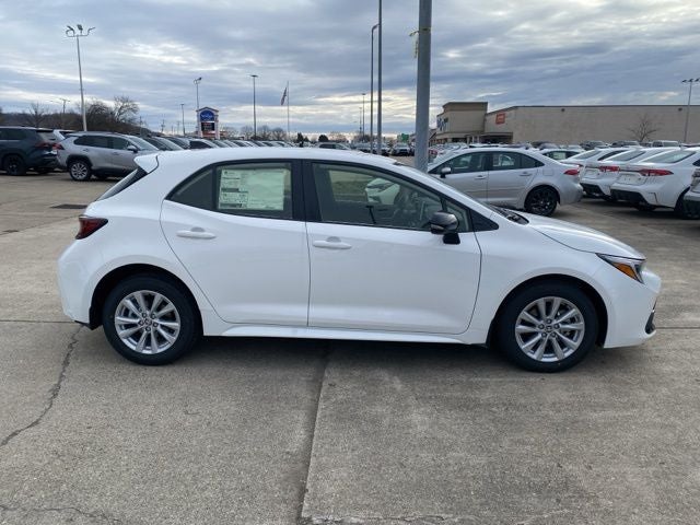 2026 Toyota Corolla Hatchback SE